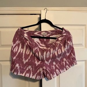 Loft 10 purple Aztec short